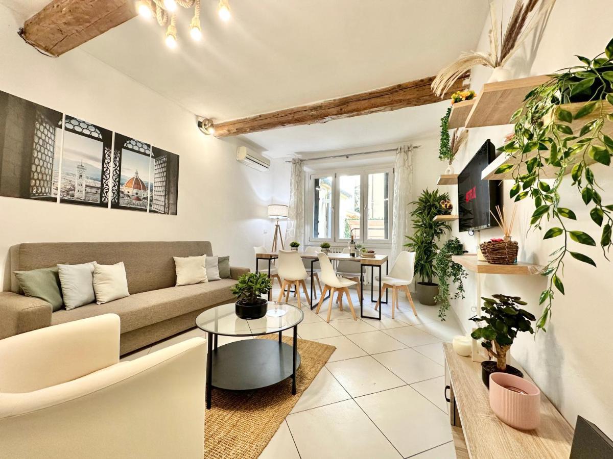 A 2 Passi Dal Duomo Con Parcheggio E 3 Camere Флоренция Экстерьер фото