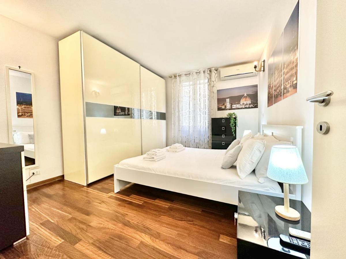 A 2 Passi Dal Duomo Con Parcheggio E 3 Camere Флоренция Экстерьер фото