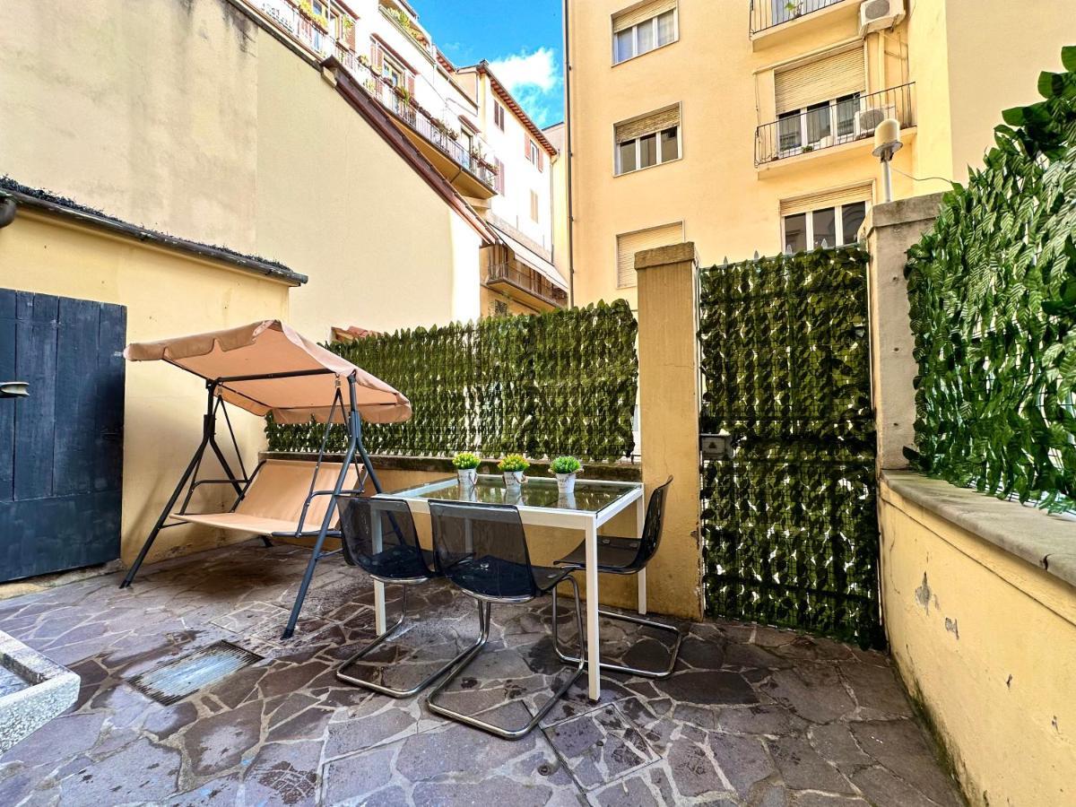 A 2 Passi Dal Duomo Con Parcheggio E 3 Camere Флоренция Экстерьер фото